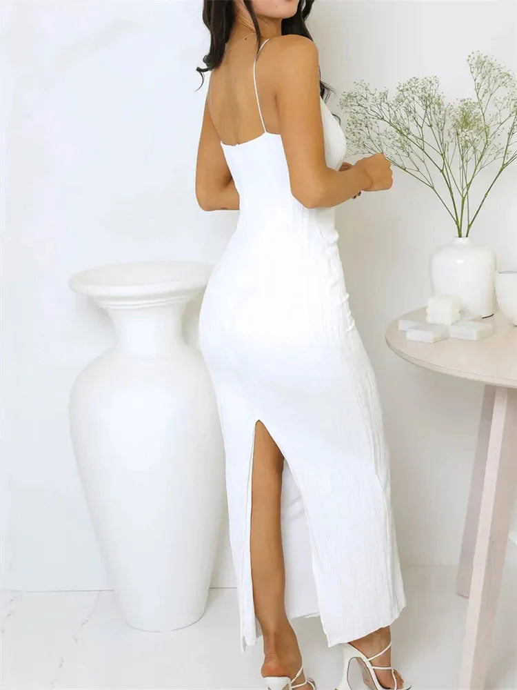 Vestido Longo Justo Sem Mangas com Fenda Traseira